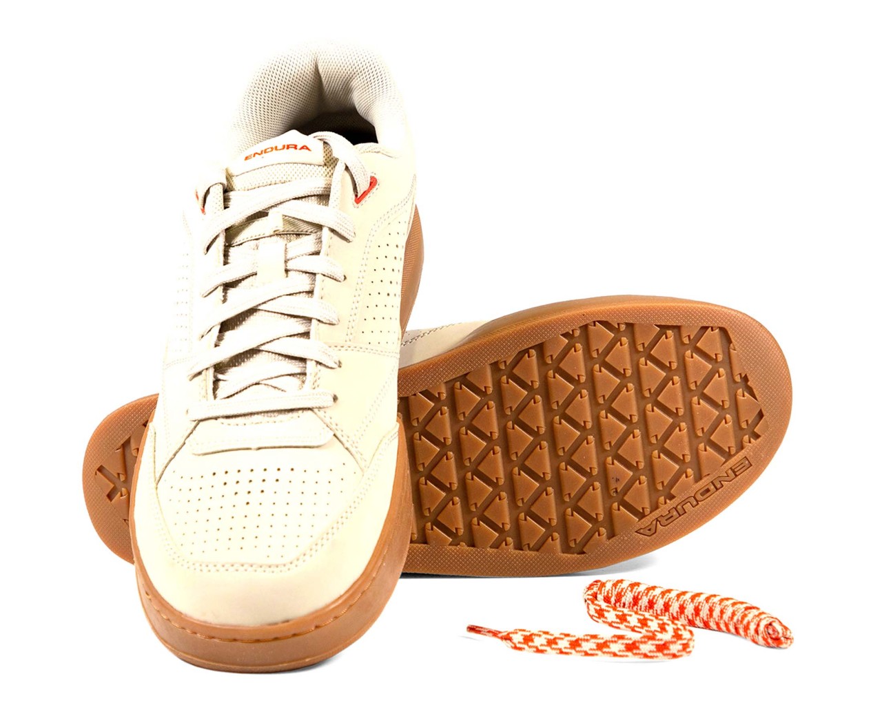 Endura Hummvee Flat Pedal Shoes | pebble