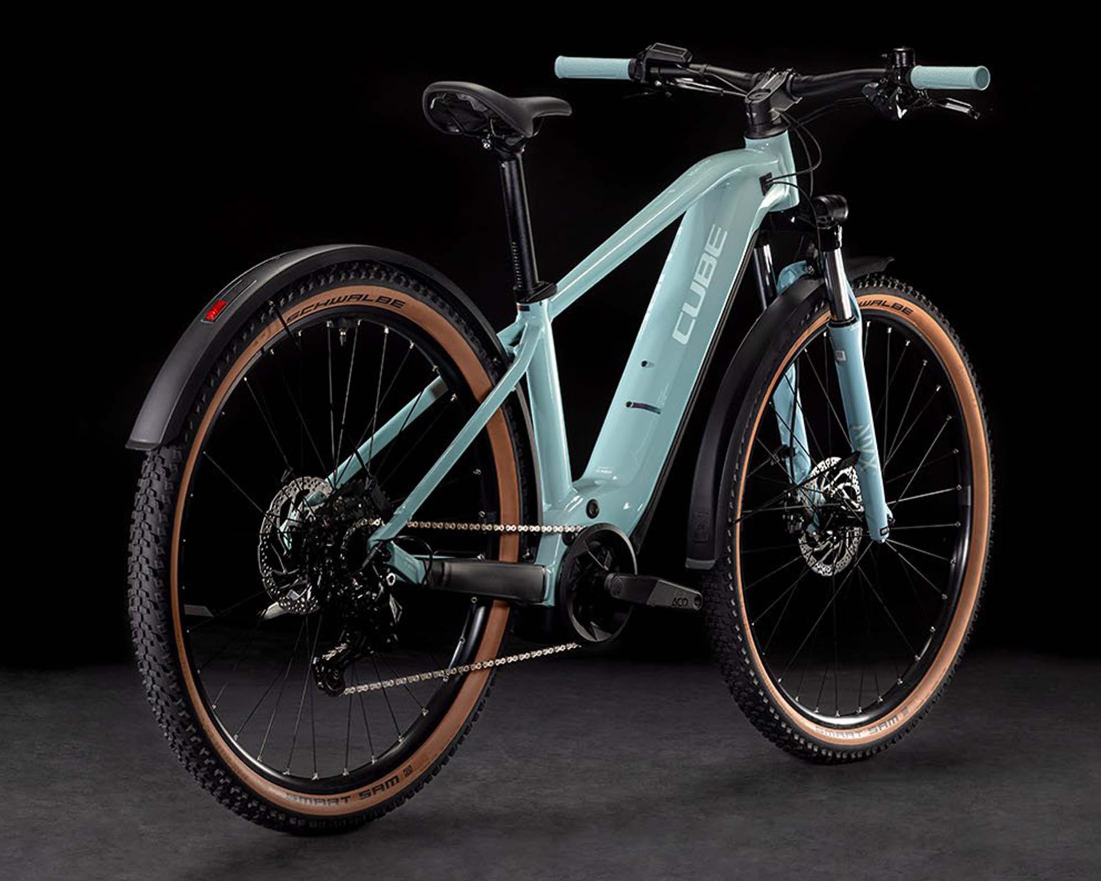 https://nanobike.de/media/image/7e/8b/8b/cube_reaction_hybrid_performance_625_allroad_-_elektro_mtb_hardtail_2025__skylightbluenwhite_29_-_xxl-002_118835_2200x1760.jpg