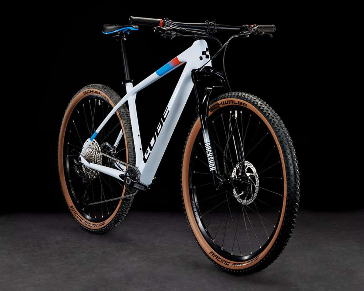 Cube Reaction C:62 Pro - 29" Carbon MTB Hardtail 2023 | white´n´blue´n ...